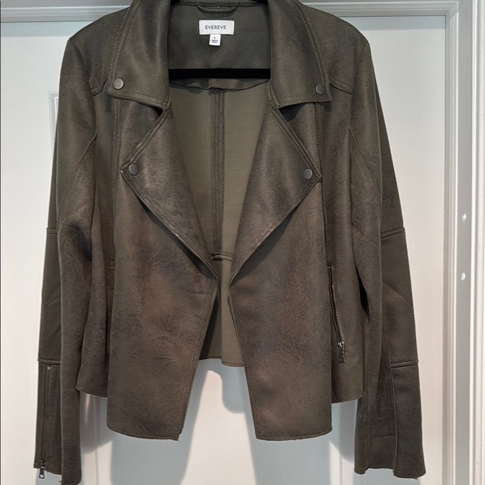 Evereve Women's Olive Jacket